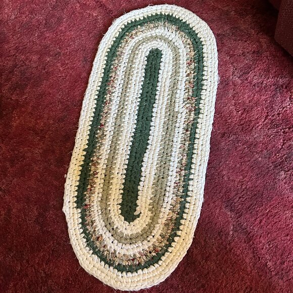 RAG  RUG - Picture 2 of 3